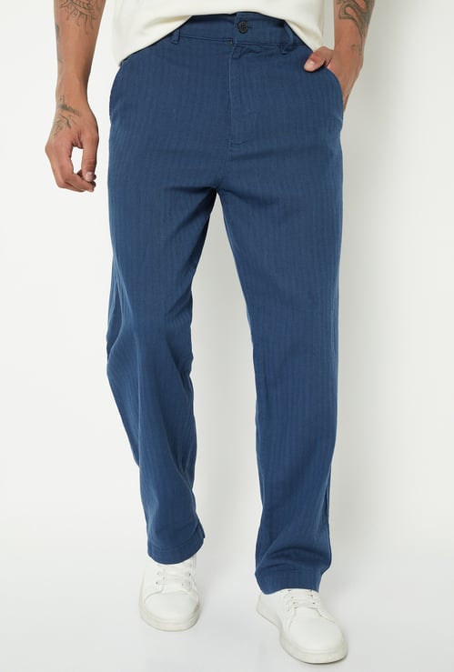 Men Textured Mid-Rise Pants
