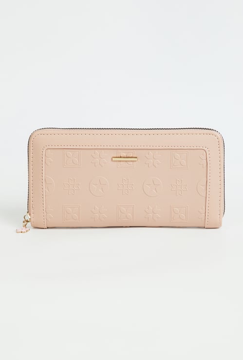 Women Textured Wallet