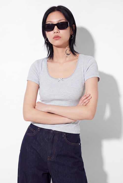 URB_N Women Lace Trimmed Crop Top