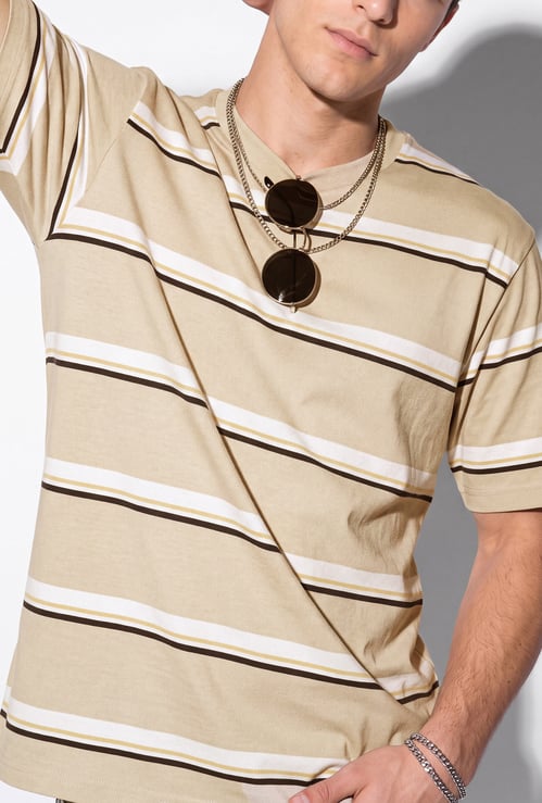 URB_N Men Striped T-shirt