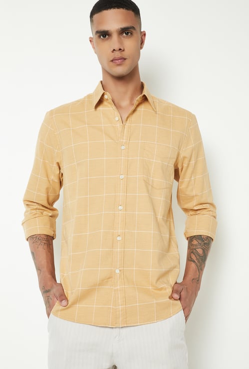 Men Checked Regular Fit Shirt
