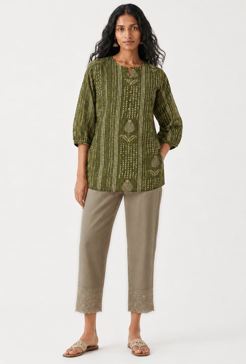 Women Embroidered Hem Pants
