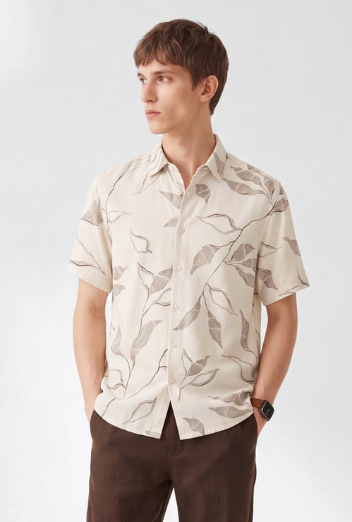 Men Floral Print Regular Fit Shirt