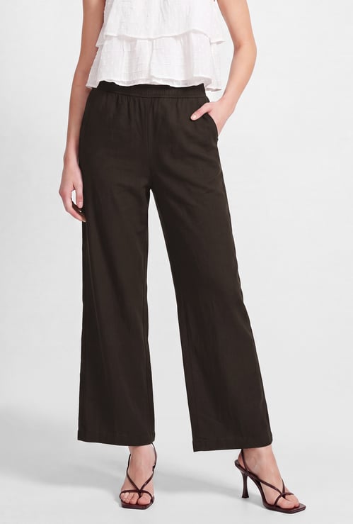 Women Solid Pull-on Pants