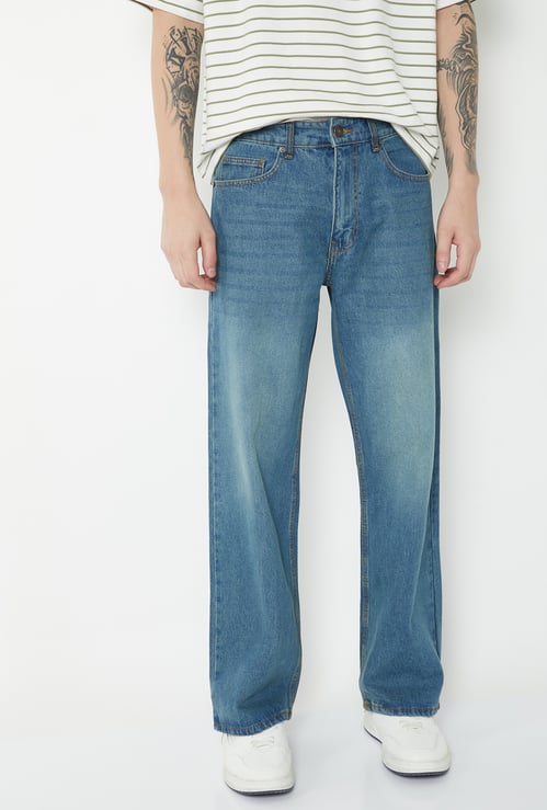 Men Washed Relaxed Fit Jeans