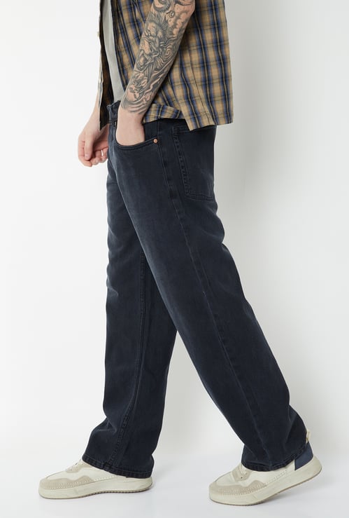 Men Washed Relaxed Fit Jeans