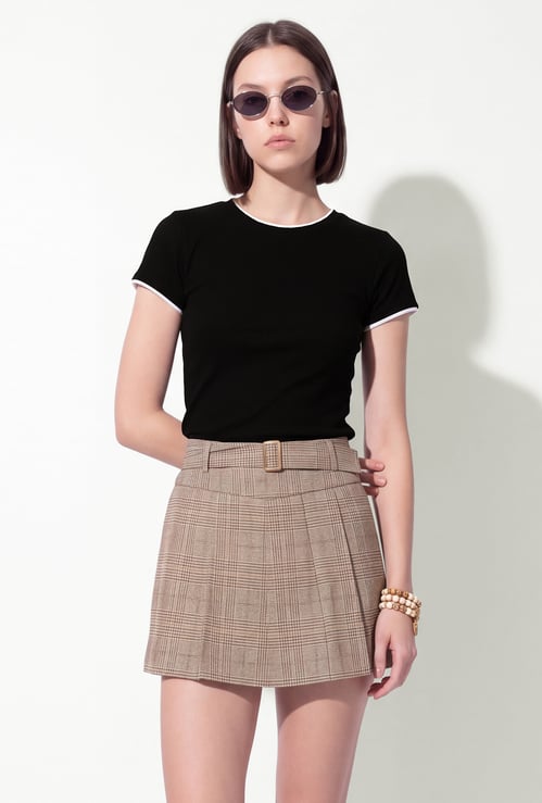 URB_N Women Solid T-shirt