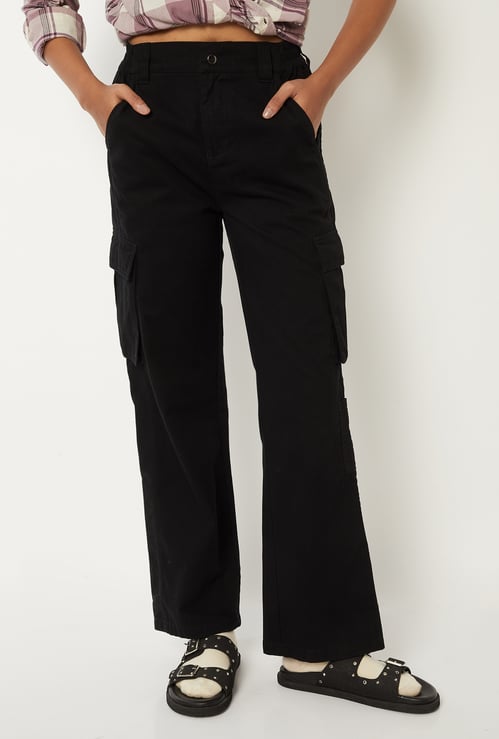 Women Solid Cargo Jeans