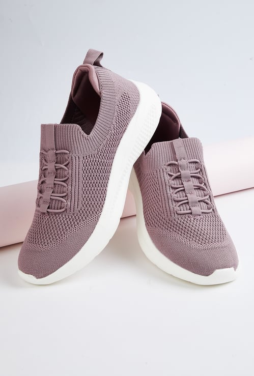 Women Textured Slip-On Sports Shoes
