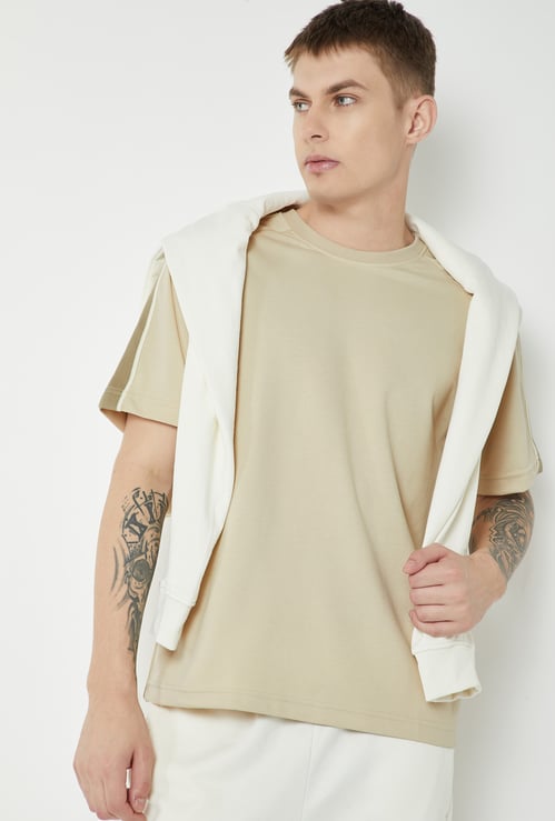 Men Regular Fit Raglan Sleeves T-shirt