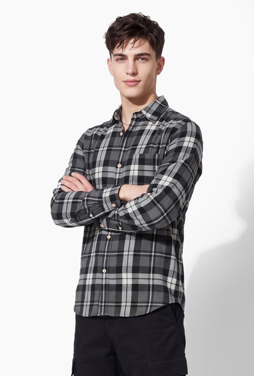 URB_N Men Checked Shirt