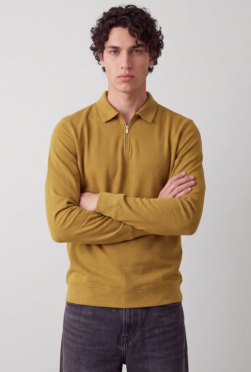 Men Solid Regular Fit Shirt
