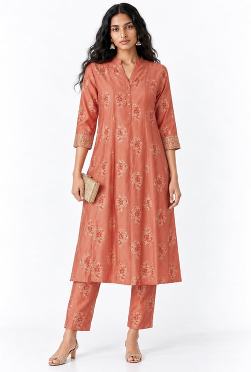 Women Printed Kalidar Kurta Set with Straight Pants