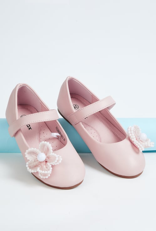 Girls Floral Applique Design Mary Janes