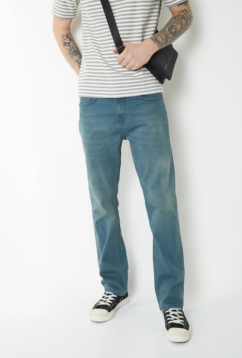 Men Washed Regular Fit Jeans