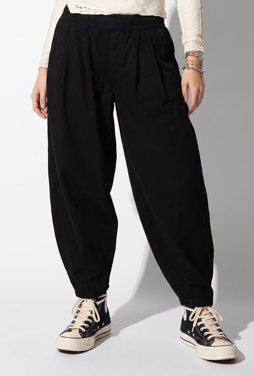 URB_N Women Barrel Fit Pull-On Trousers