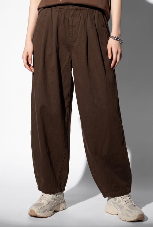 URB_N Women Barrel Fit Pull-On Trousers