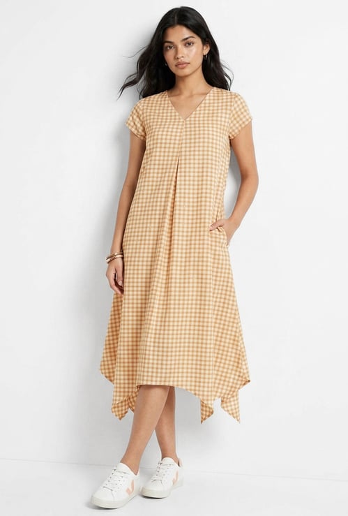Women Checked Asymmetric Dress