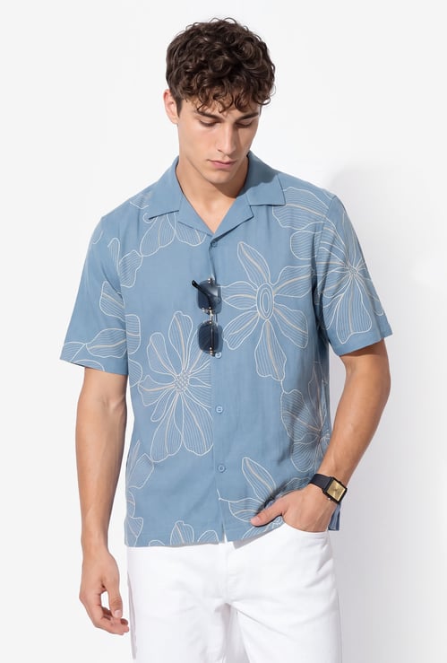 URB_N Men Floral Embroidery Resort Shirt
