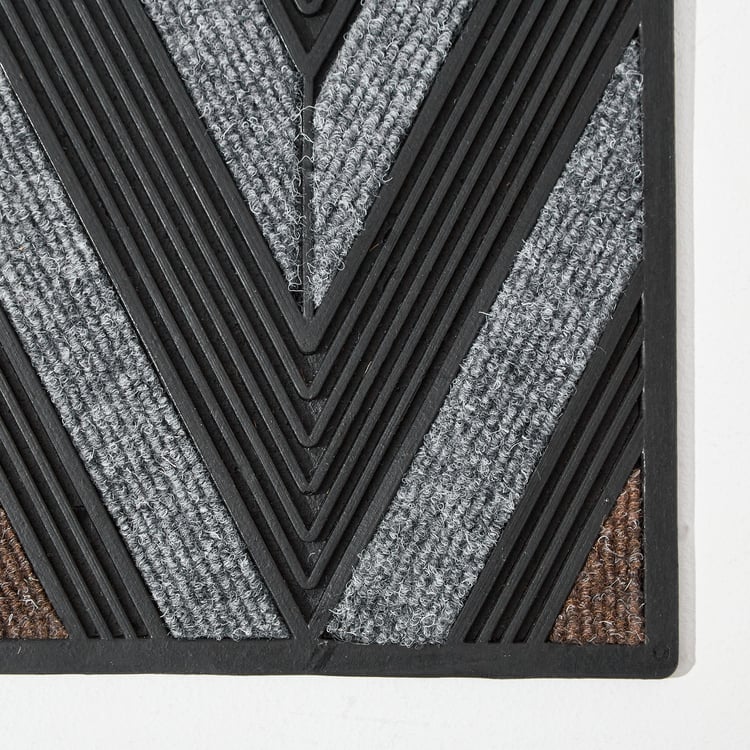Radiance Chevron Patterned Doormat - 75x45cm