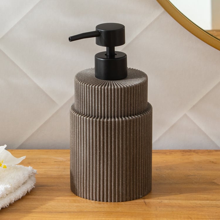 Senegal Urban Polyresin Ribbed Soap Dispenser - 400ml