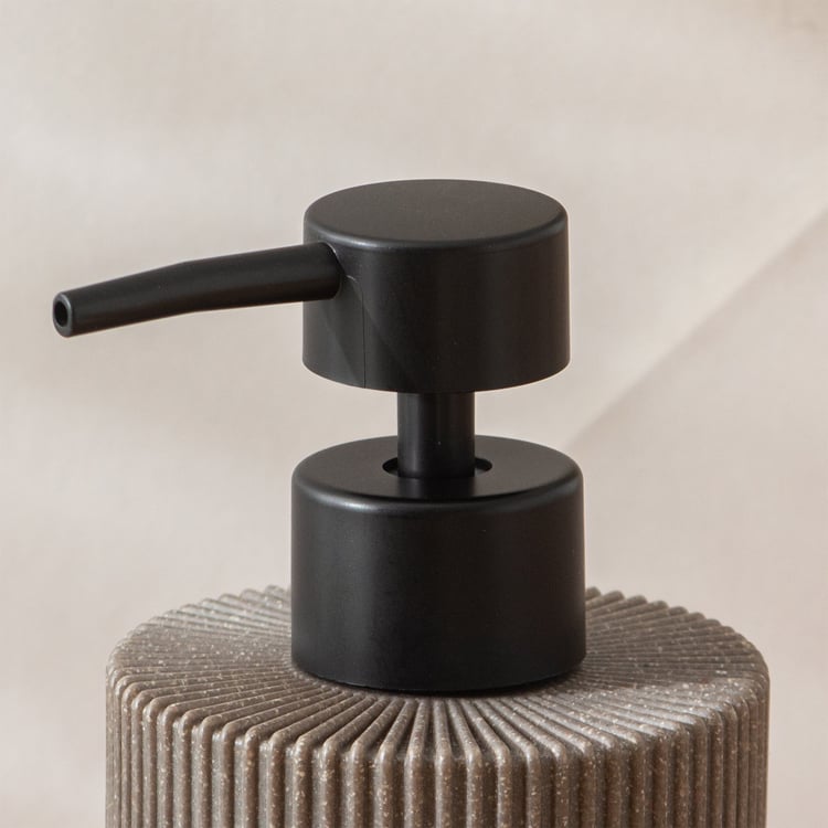 Senegal Urban Polyresin Ribbed Soap Dispenser - 400ml