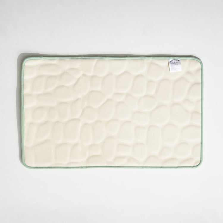 Buttercup Zenith Embossed Memory Foam Bath Mat - 80x50cm