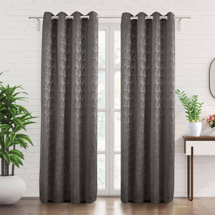 Calamus Scallop Jacquard Room-Darkening Door Curtain