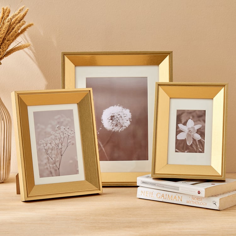 Photomontage Wooden Photo Frame - 15x20.5cm