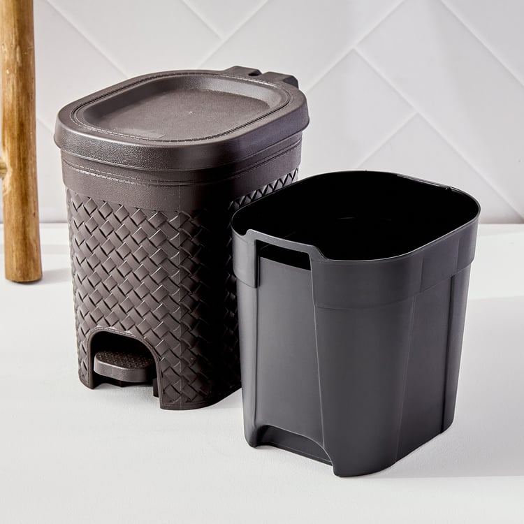 Sedona Polypropylene Soft Close Pedal Waste Bin - 7L