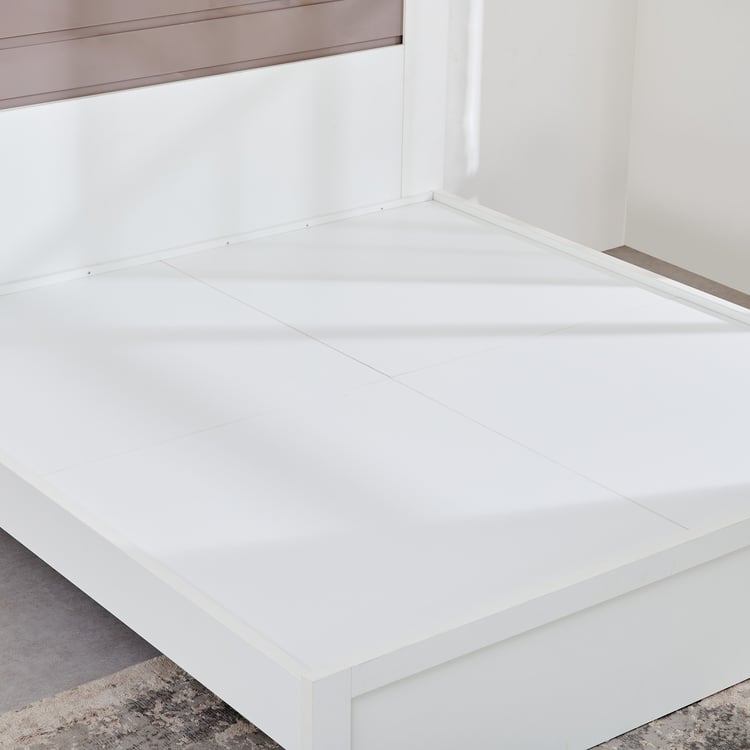 Quadro Cosco Queen Bed - White