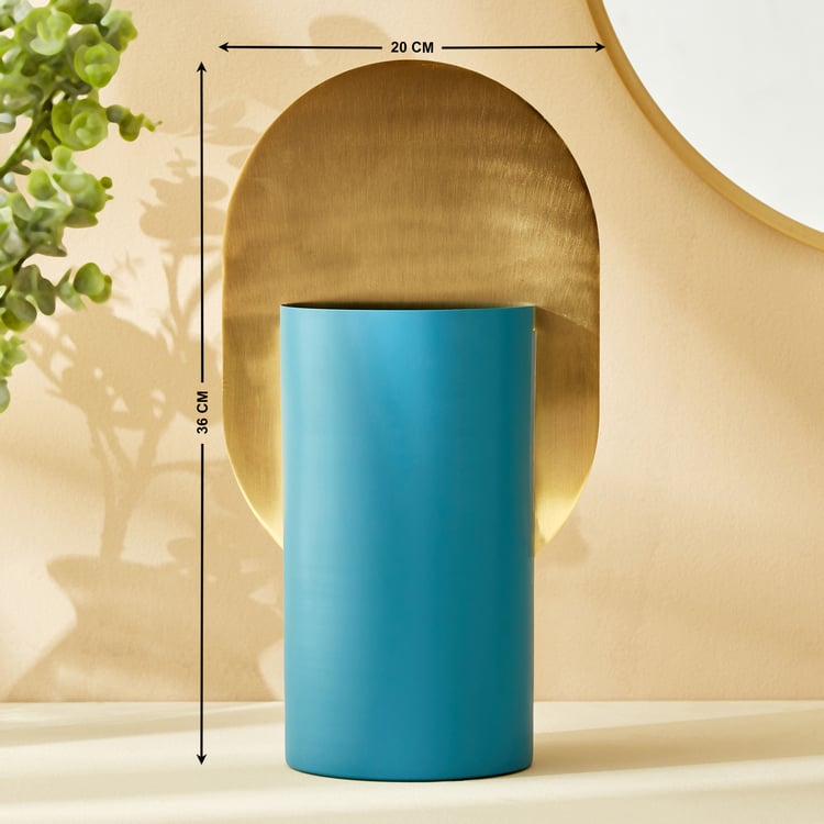 Splendid Townsquare Xan Metal Vase