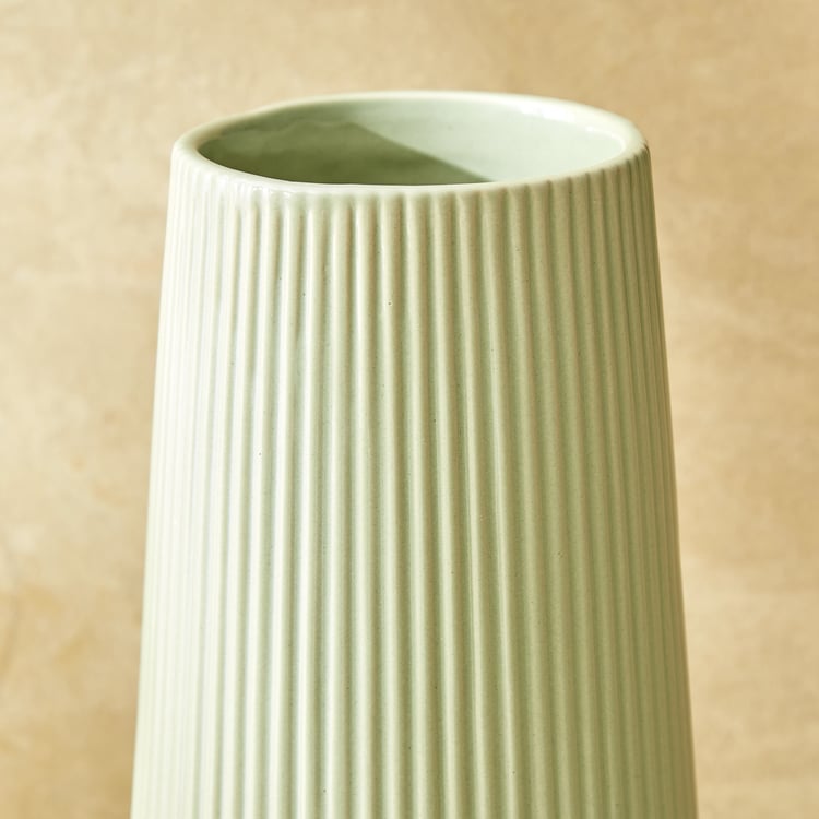 Splendid Goldcrest Glen Ceramic Ribbed Vase