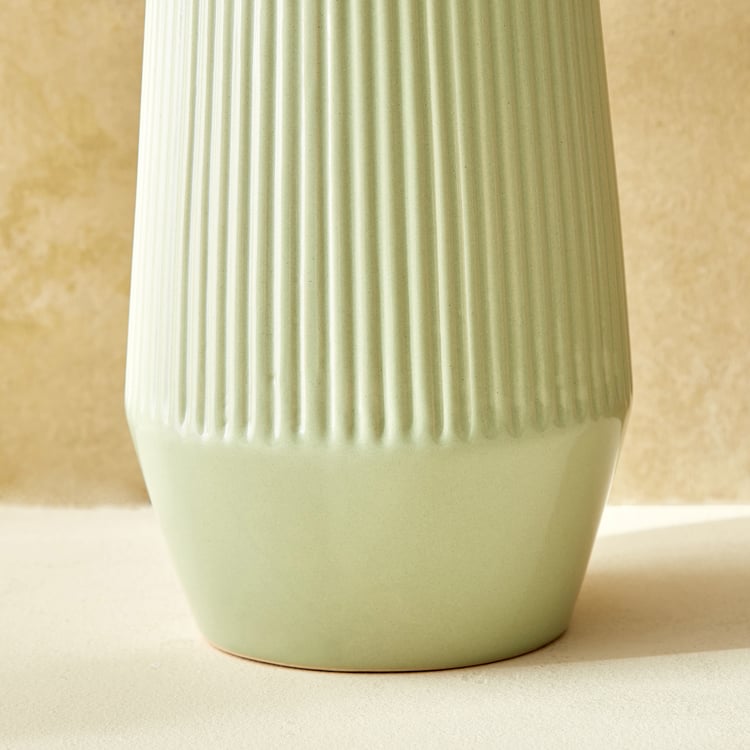 Splendid Goldcrest Glen Ceramic Ribbed Vase