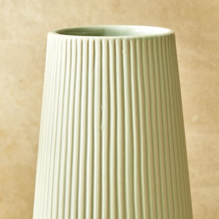 Splendid Goldcrest Glen Ceramic Ribbed Vase