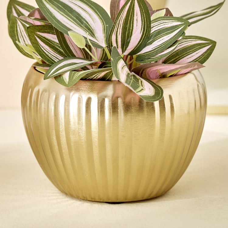 Gloria Amaze Metal Ribbed Planter