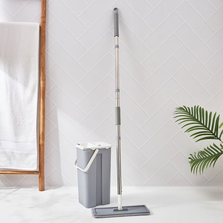 Indus Edge Cleaning Bucket and Flat Mop Set