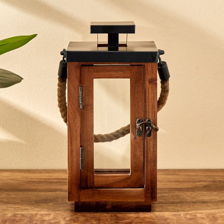 Selena Accord Wooden Lantern