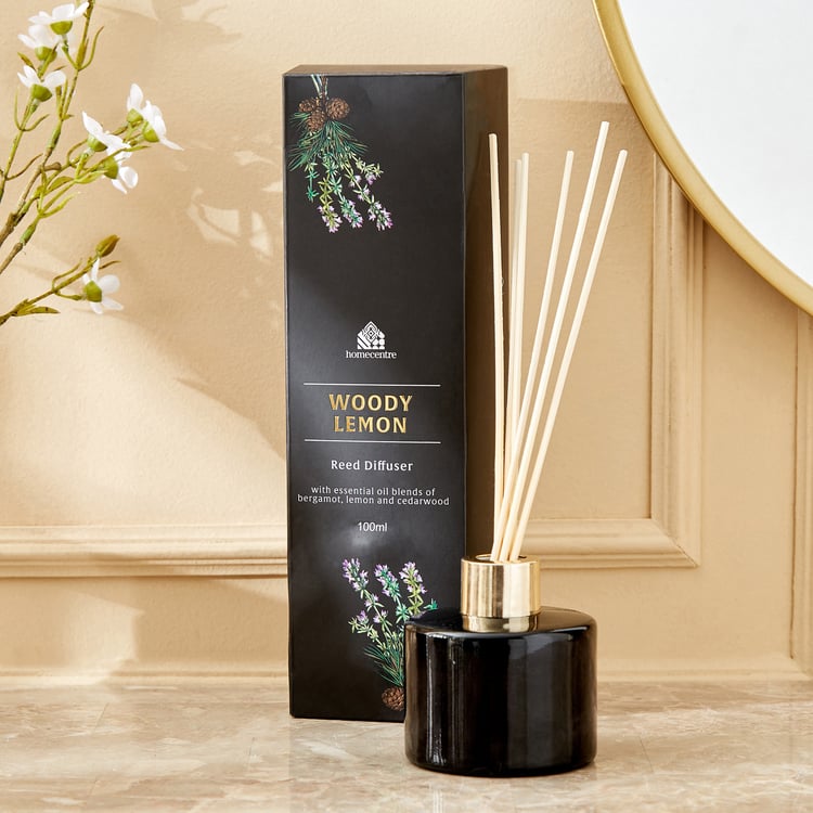 Enchanted Woody Lemon Reed Diffuser Set