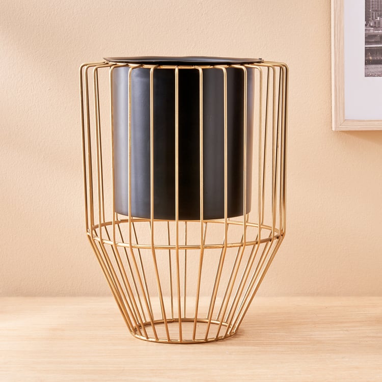 Gloria Riga Metal Wire Planter - Small