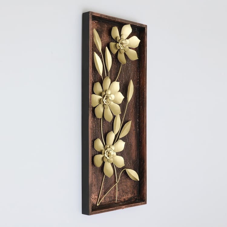 VEDAS Apollo Metal Flower Wall Accent