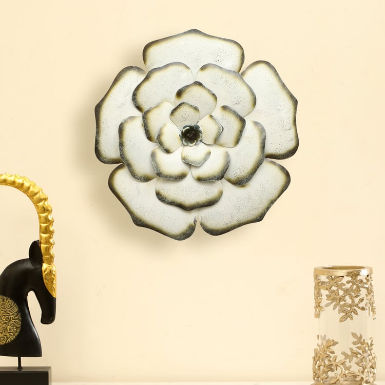 VEDAS Royal Metal Flower Wall Accent