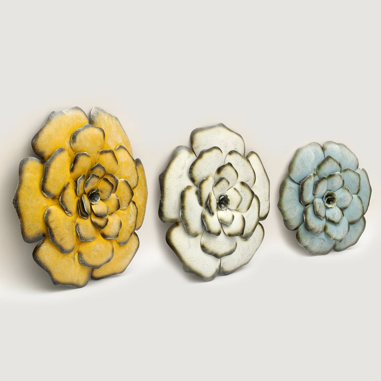 VEDAS Roayl Set of 3 Metal Flower Wall Accents