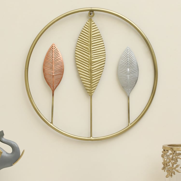 VEDAS Lucky Metal Leaf Wall Accent