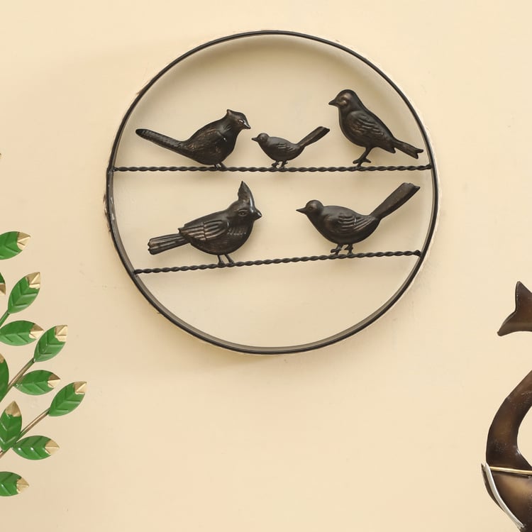 VEDAS Metal Family Bird wall Accent with with Rattan Detail