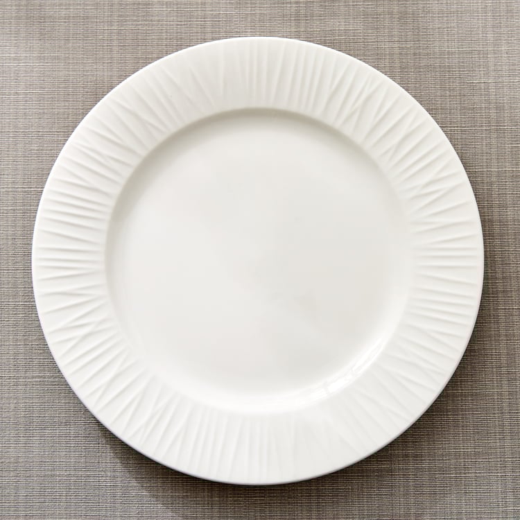 Marshmallow Brook Porcelain Dinner Plate - 27cm
