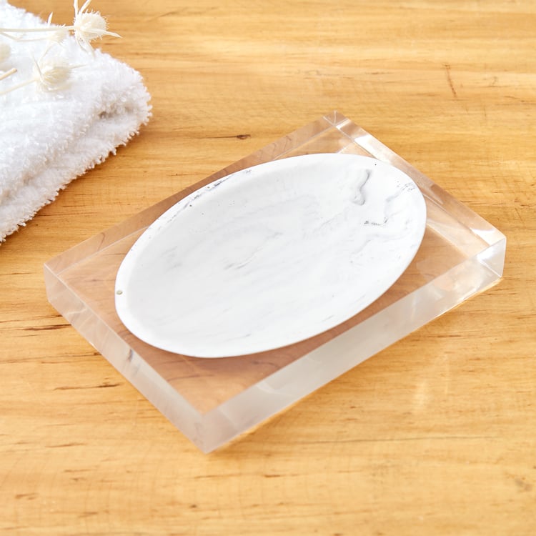 Aubree Carrara Polyresin Soap Dish