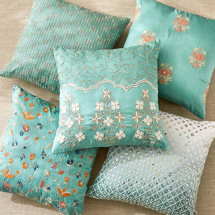 Velour Classical Embroidered Cushion Cover - 40x40cm
