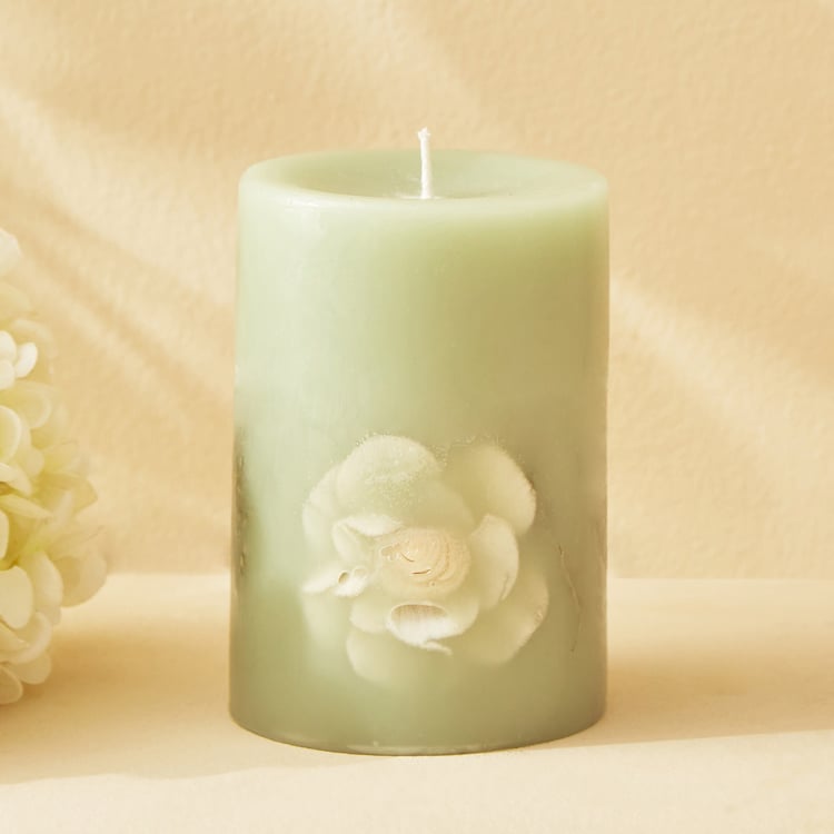 Moksha Botanical Lavender and Fougere Scented Pillar Candle