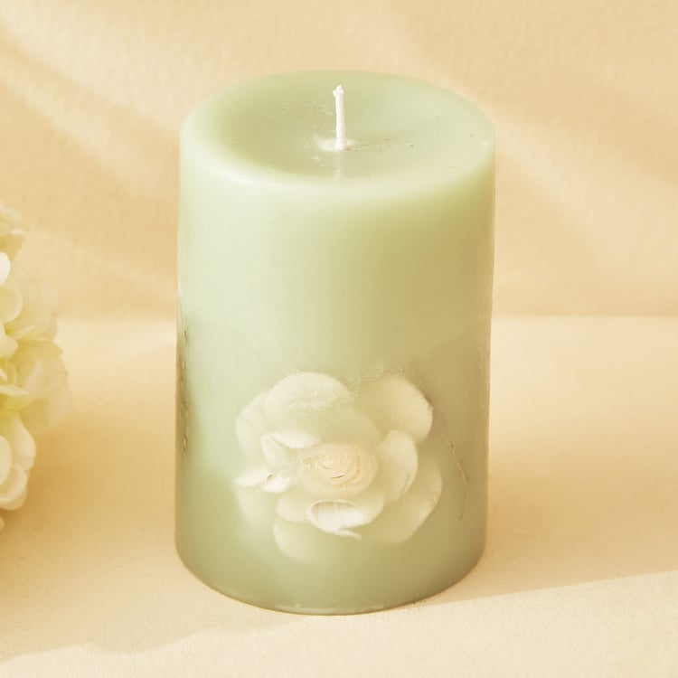 Moksha Botanical Lavender and Fougere Scented Pillar Candle